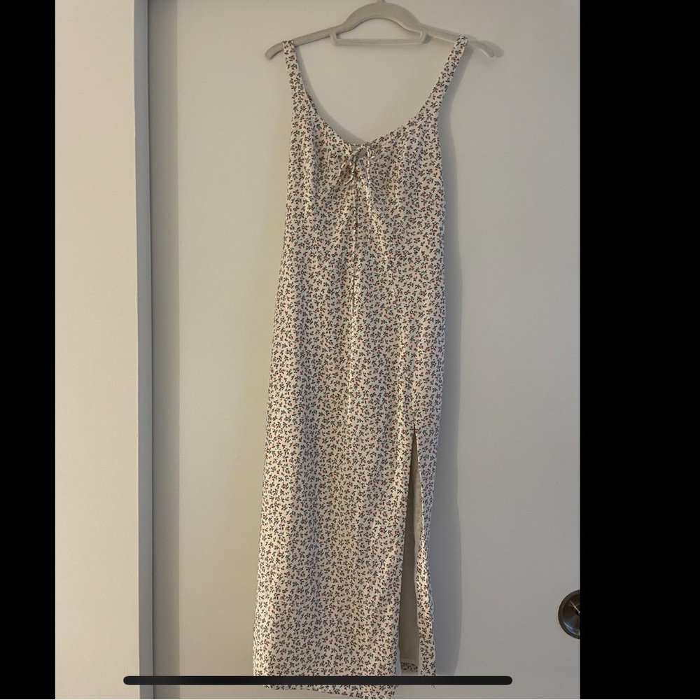 Abercrombie & Fitch long white dress with slit